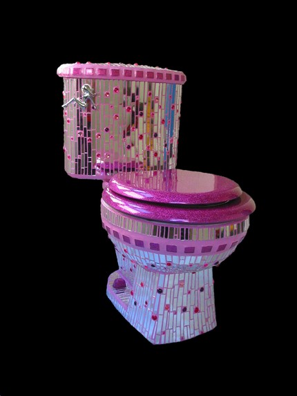 Anonymous-barbie-pink-toilet2