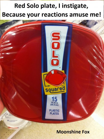 red solo plate